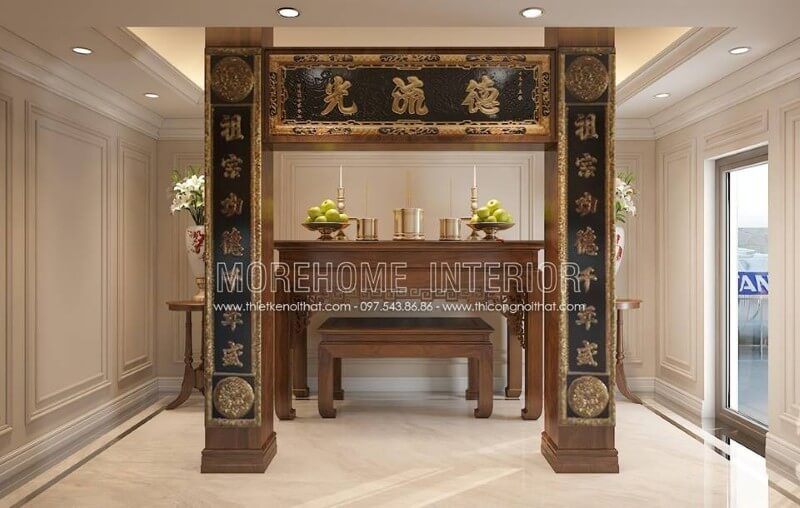 . Không gian thờ cúng truyền thống được thiết kế đẹp với các đường nét tinh tế, tạo nên một không gian sang trọng và linh thiêng.